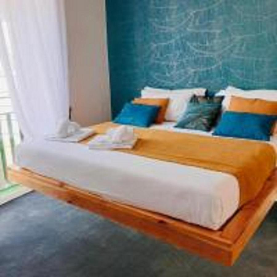 Mayfair Lifestyle Suites By Babylon Stay Nápoles Exterior foto